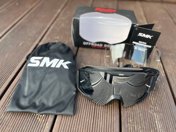 photo_5429553053100536991_y