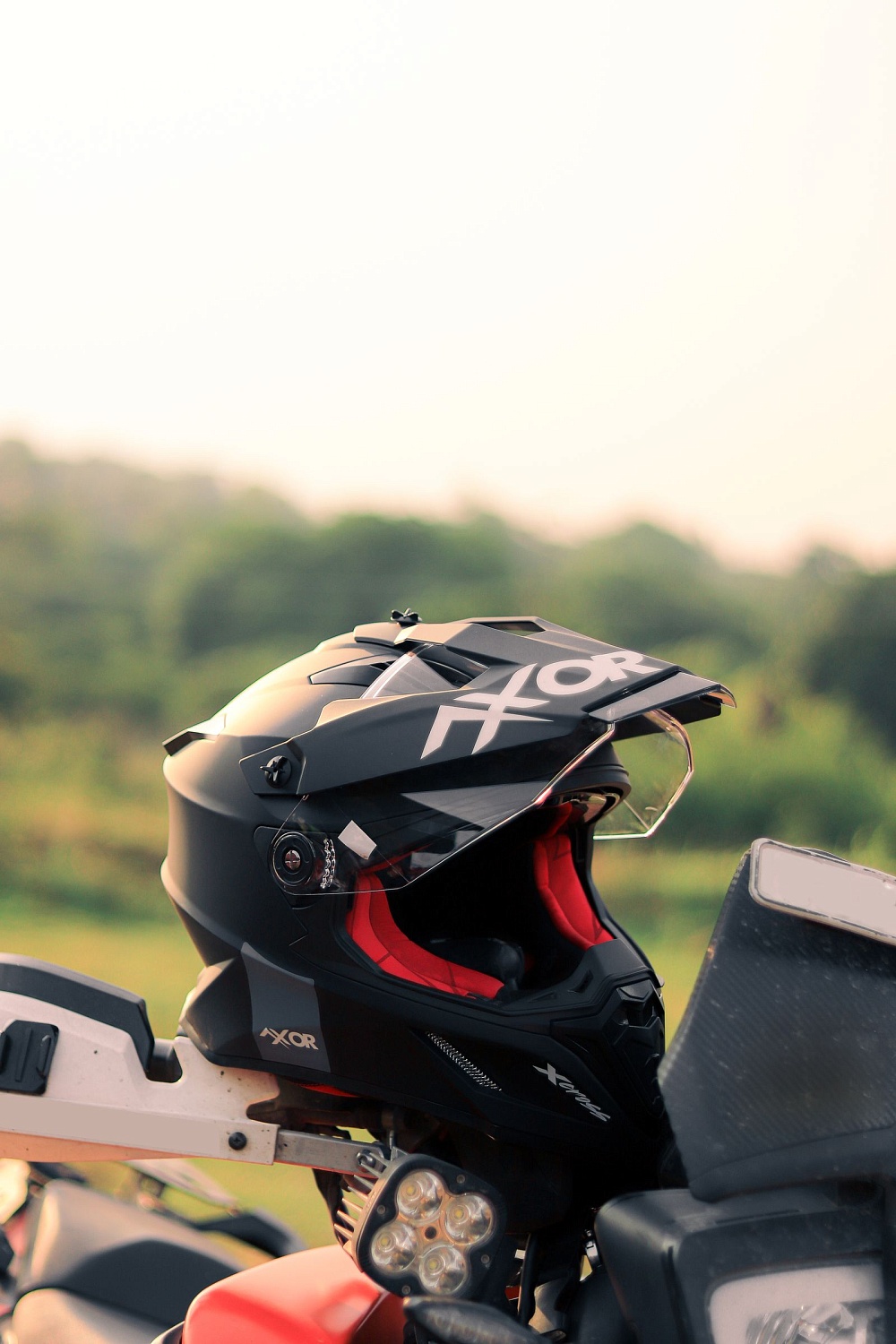 Премиальный бренд шлемов AXOR впервые на Мотовесне!