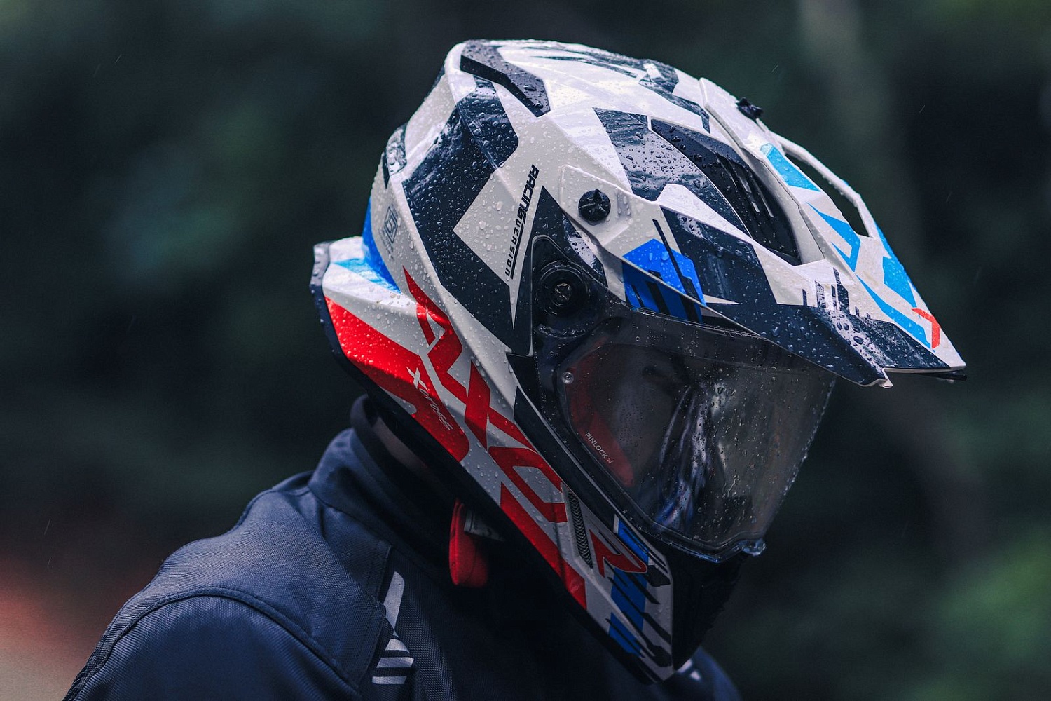 Премиальный бренд шлемов AXOR впервые на Мотовесне!